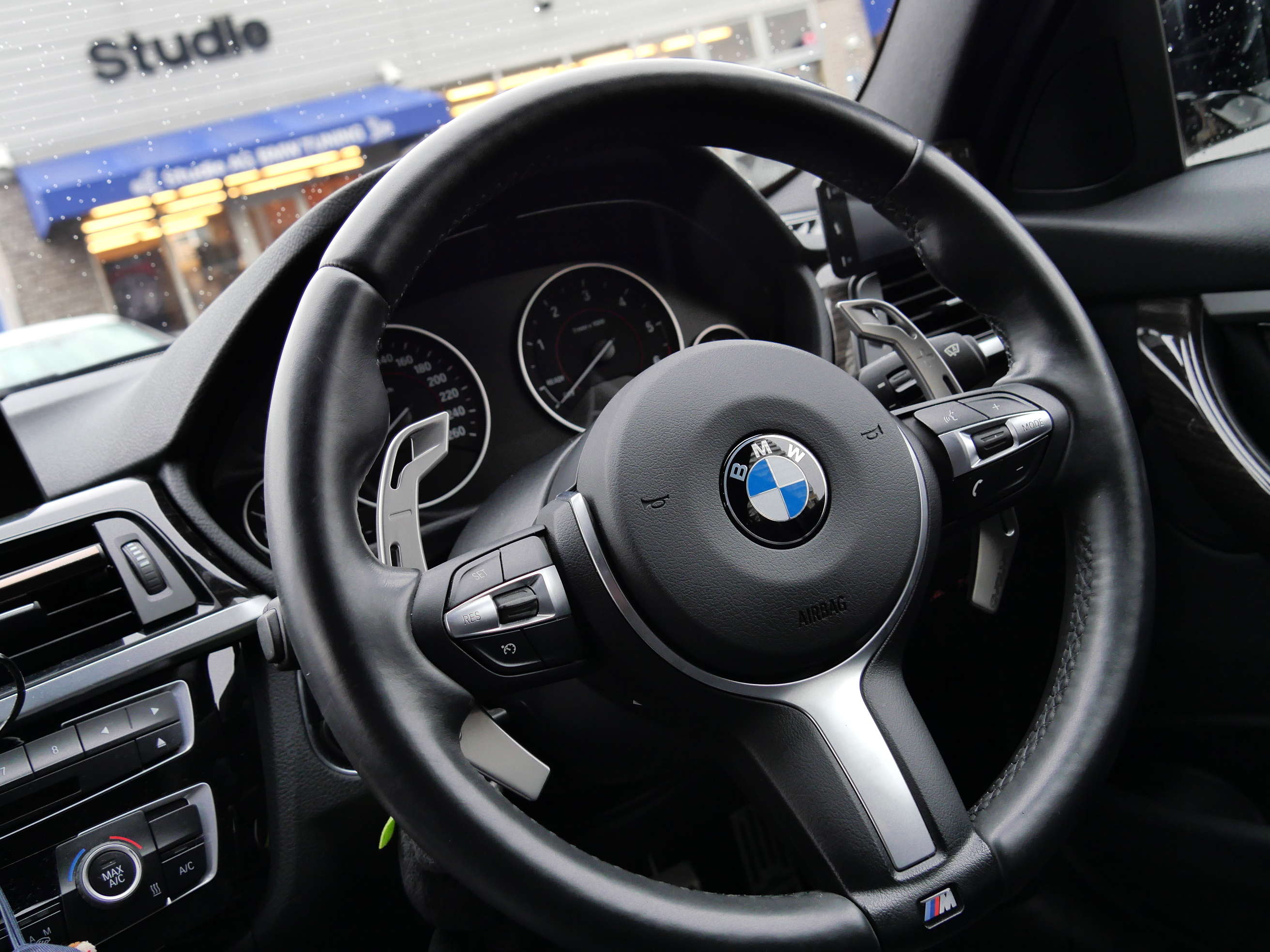 EVOLVE パドルシフト BMW evolve-PADDLE-BMW-4.jpg