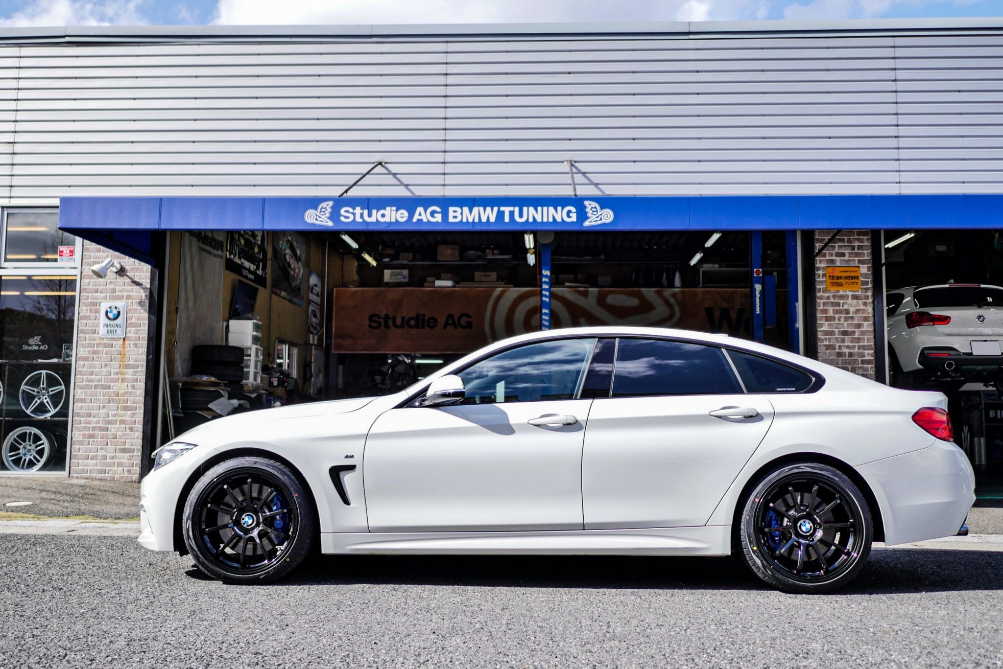 BMW F36グランクーペにADVAN RacingがCool！ | Studie[スタディ]