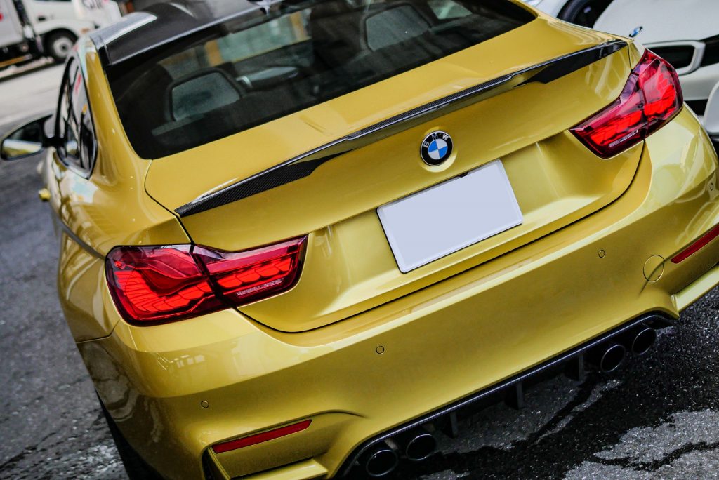 M4GTS OLEDテールライト