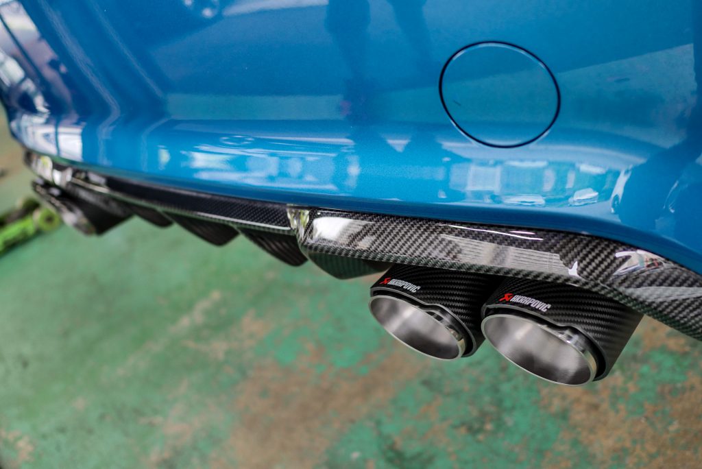 AKRAPOVIC EVO F87M2 N55