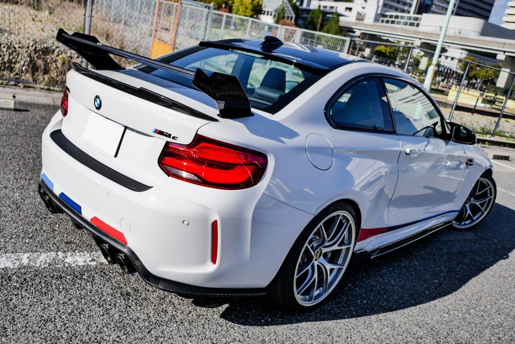 F87M2CS Racing Carbonリアウィング