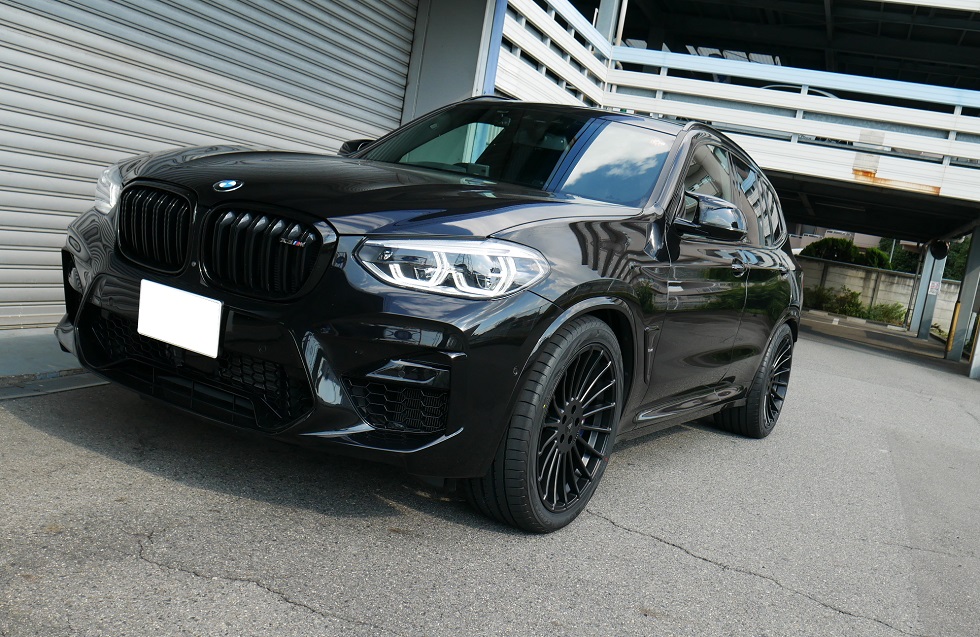 HAMANN ANNIVERSARY EVOブラックカラーのホイールがビタビタにきまってます!!