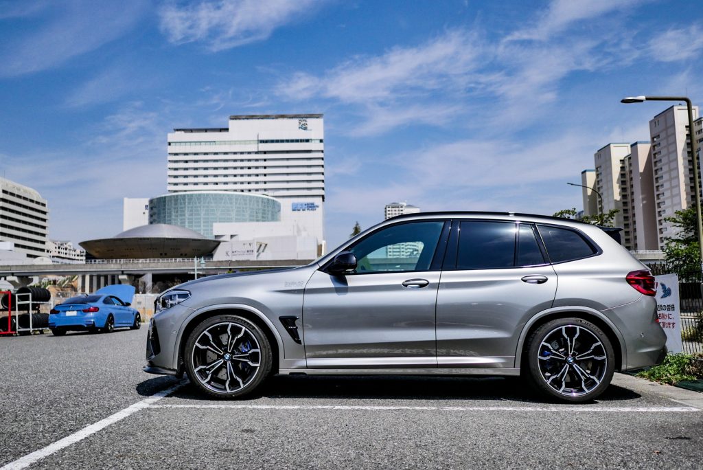 BMW F97 X3M CompetitionにBBS RI-D DB 21インチ