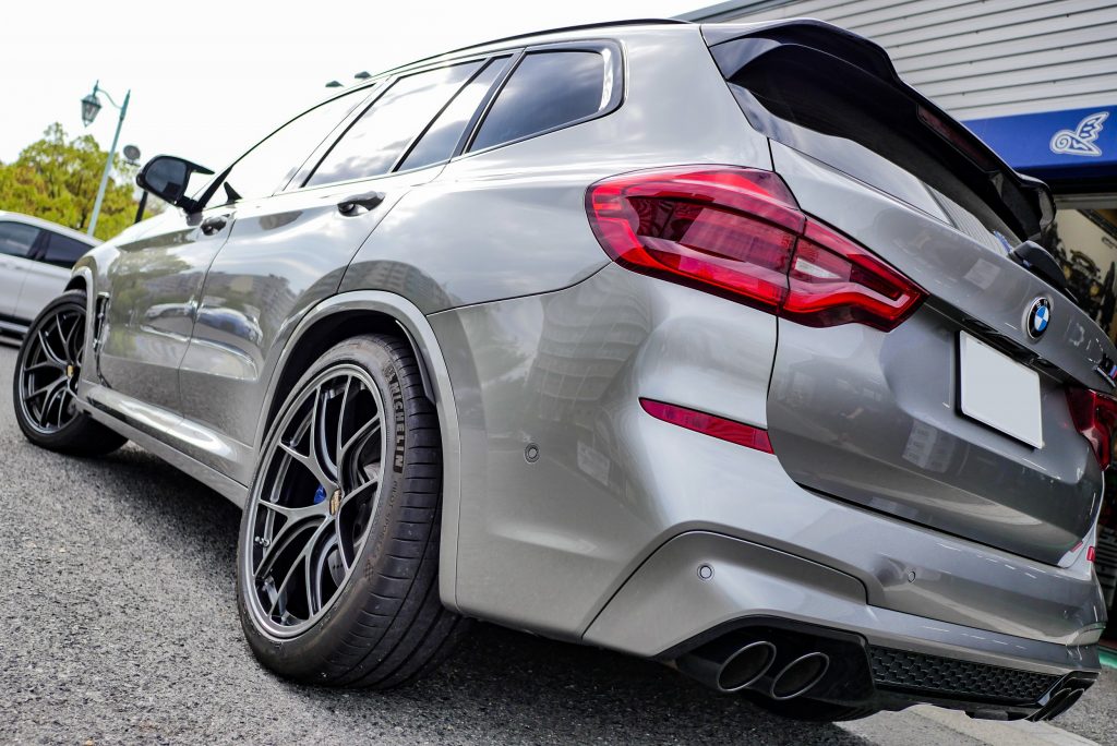 BMW F97 X3M CompetitionにBBS RI-D DB 21インチ