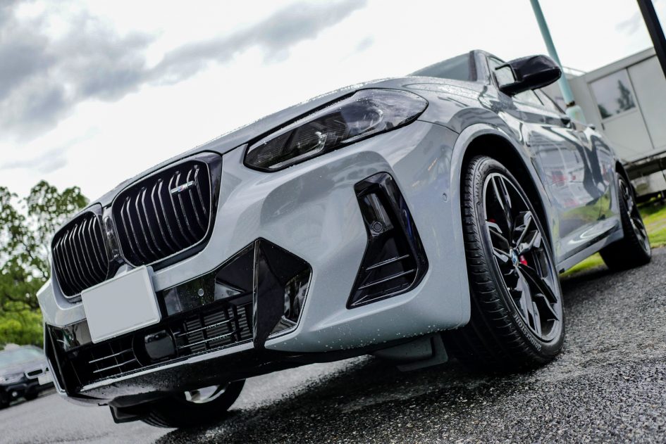 BMW G02 X4 Lci！M40iへファーストメニュー投入♪ | Studie[スタディ]