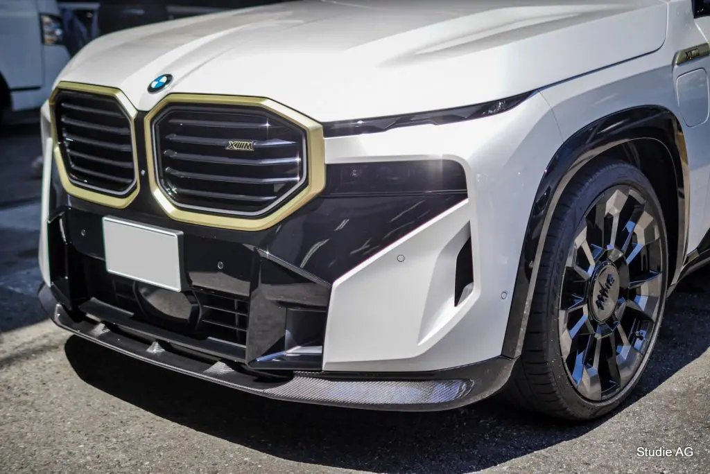 KING OF BMW ///Mな「XM」に3D Design Carbonエアロ♪ | Studie[スタディ]
