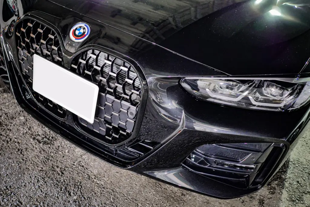 BMW4シリーズ純正キドニーグリル BMW 純正 G26 4シリーズ グランクーペ ブラック キドニー グリル