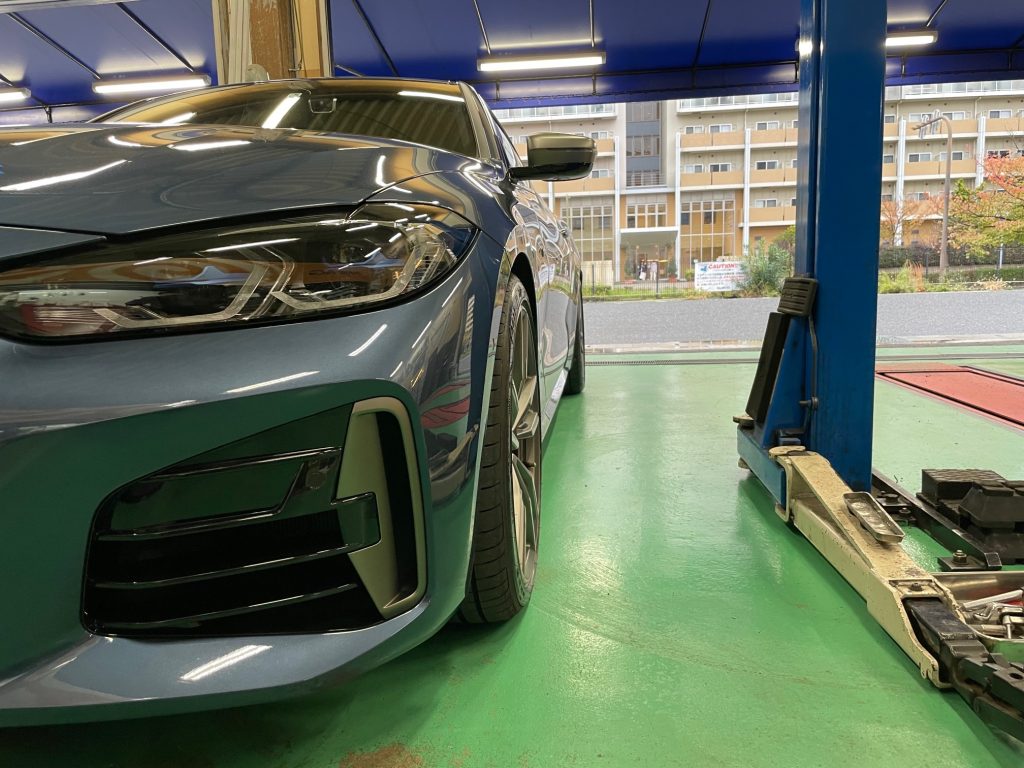 BMW G22 M440iを純正イメージを崩さずスタイリッシュに!
