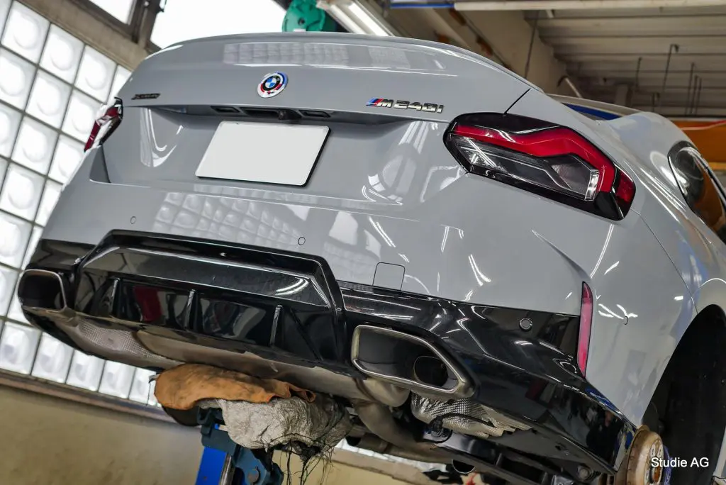 安定・安心の3D DesignマフラーをBMW G42 M240ixに(^_-) | Studie