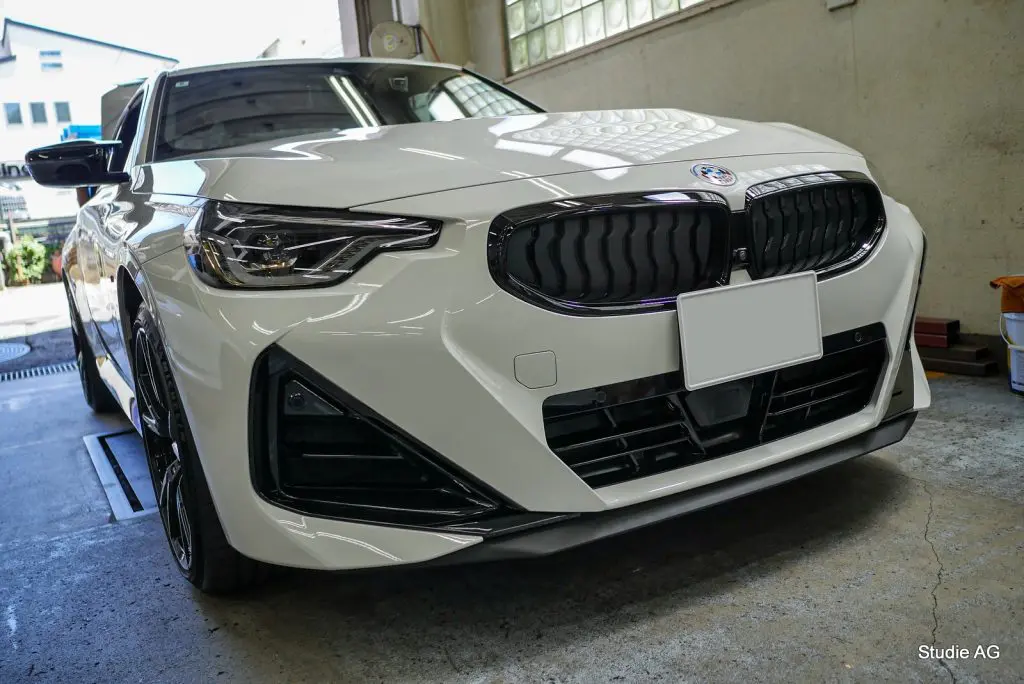 BMW M240i Xdrive (G42)　純正フロントグリル　新品未使用 BMW M240i G42 新品 純正フロントグリル （BMW M240i(G42