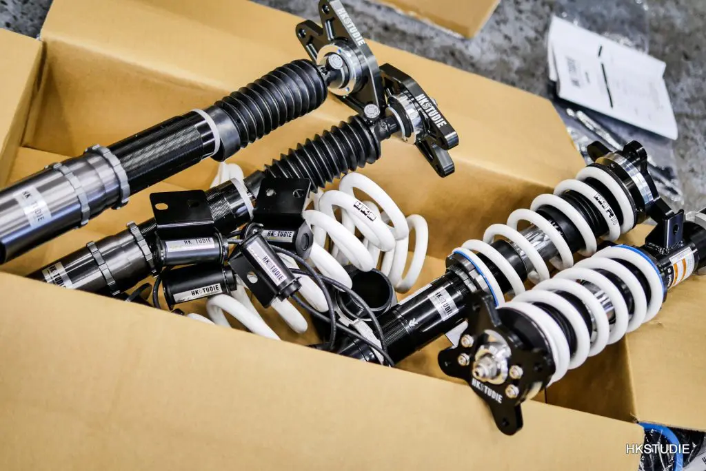HKSTUDIE車高調KITを早速BMW G82 M4 Competitionに装着！！ | Studie