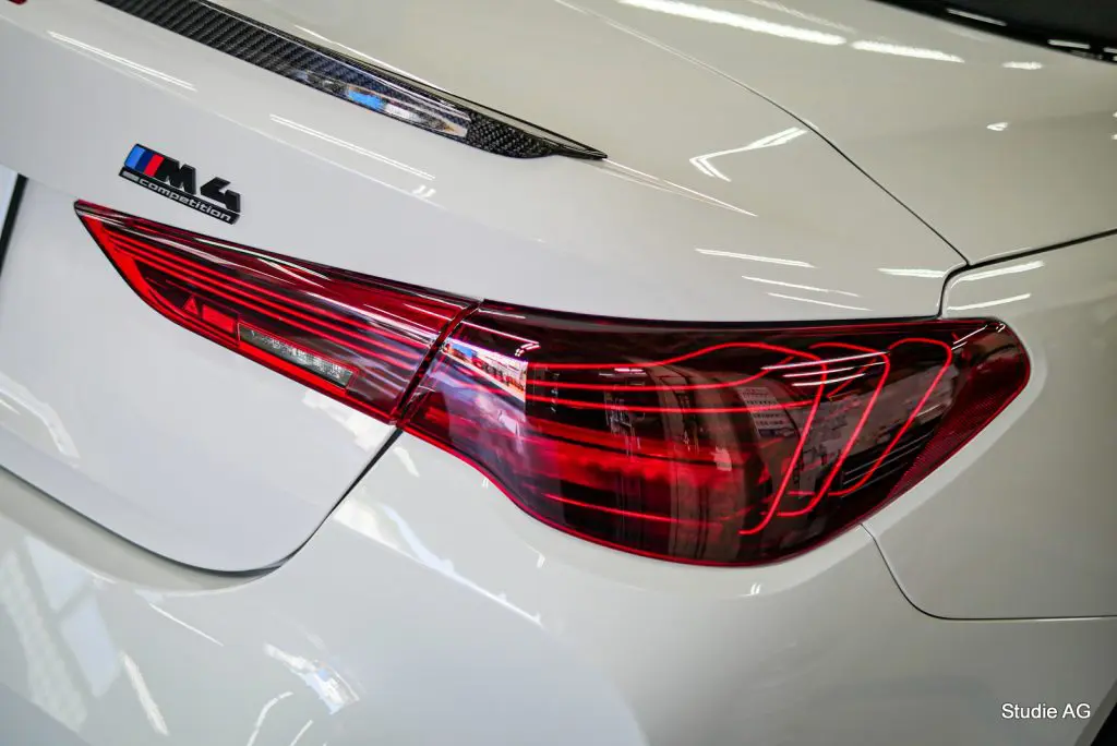 オトクな後付KITでBMW G83 M4 CompetitionをLaserテール化♪ | Studie
