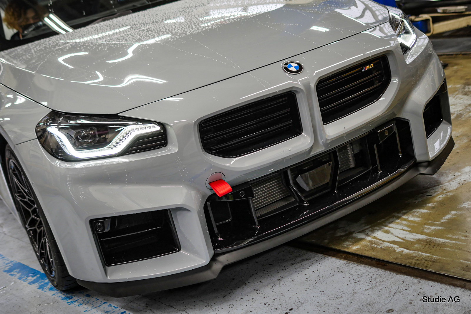 BMW G87 M2CSに装着されている純正LIPをM2に流用！驚くほどリズナボー 