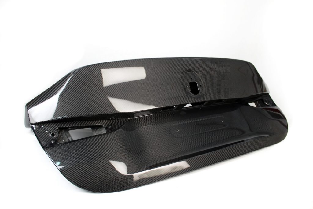 karbonius_bmw_studie_ag_bmw_m4_g82_carbon_trunk_.jpg