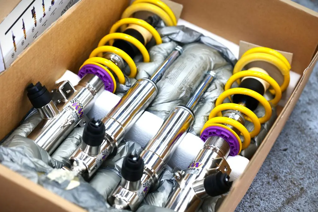 KW DDC PLUG &PLAYでBMWの電子制御ダンパーを活かしながら乗り