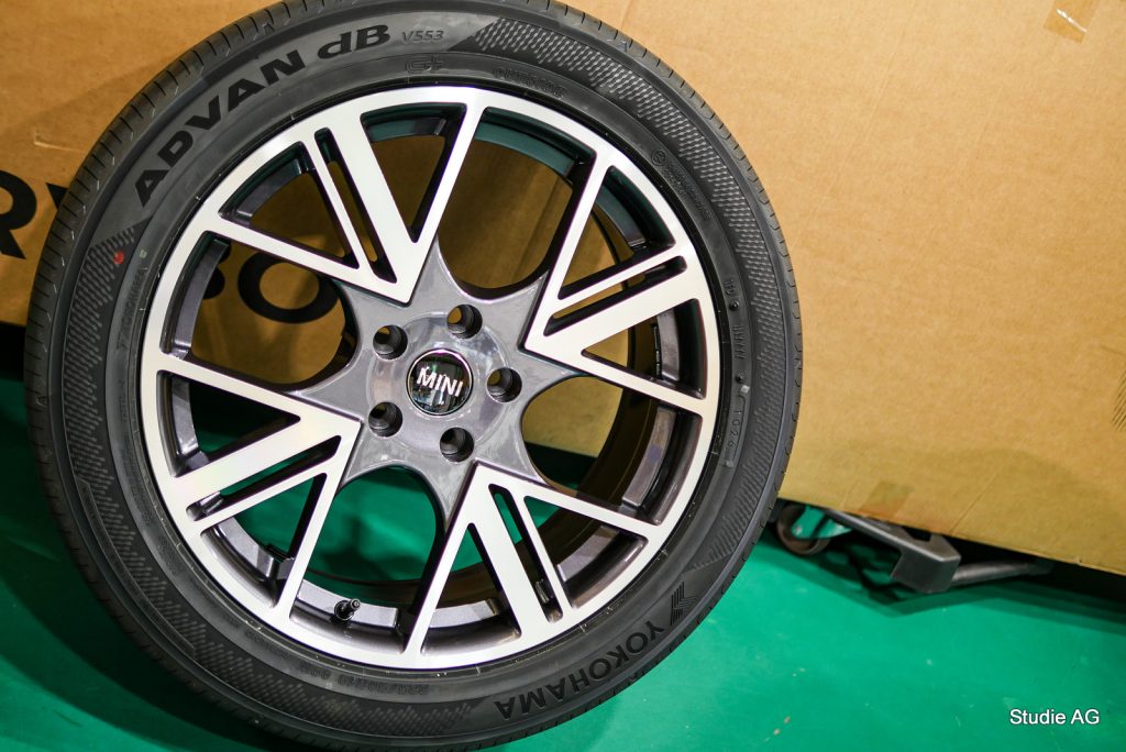bmw_studie_mini f60 unionjack wheel (1)_0