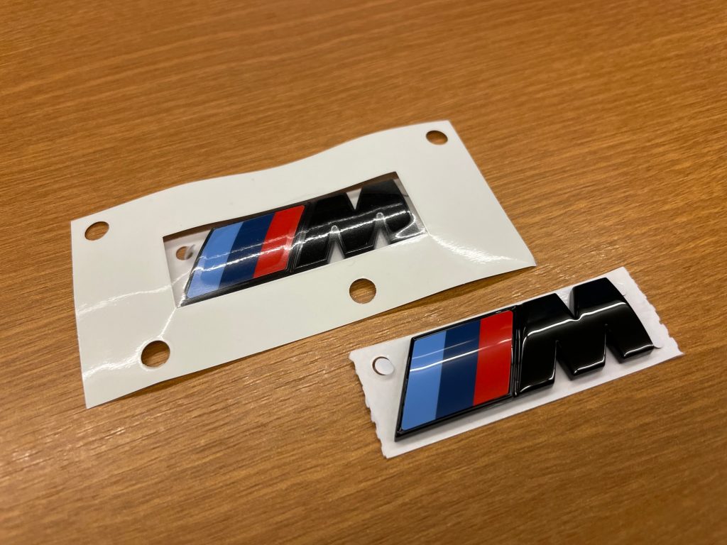 BMW M PERFORMANCE Black エンブレム!