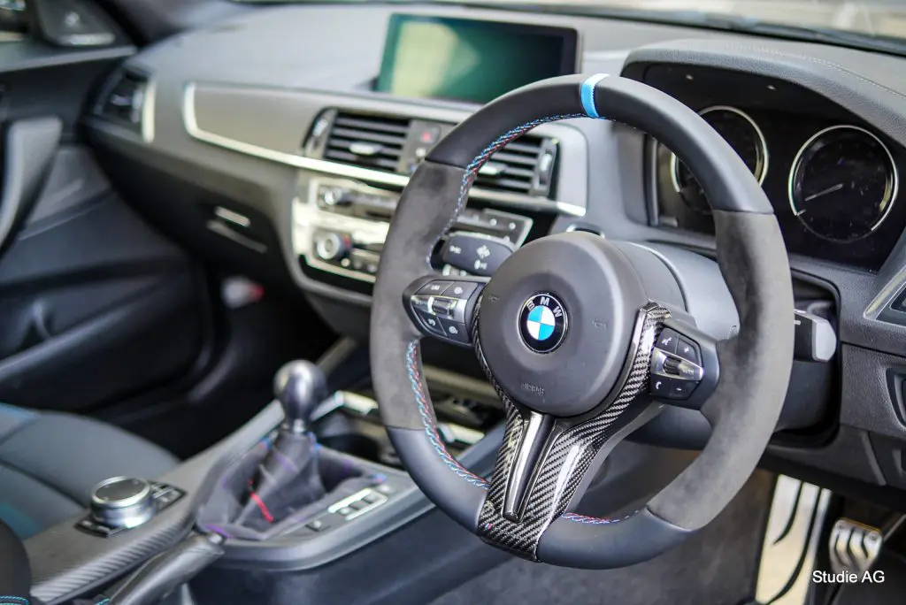 BMW M M2 Performance F87 ステアリング カーボン 純正 キレイ カバー