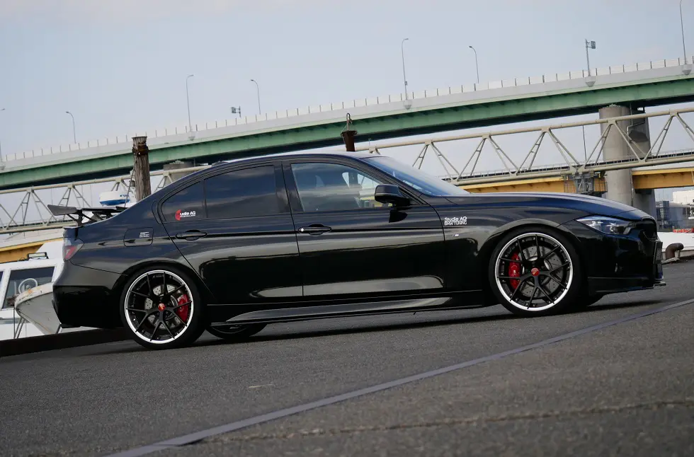 ヤングドライバーにもオススメっ！Studie CAR SALESのカスタム多数な