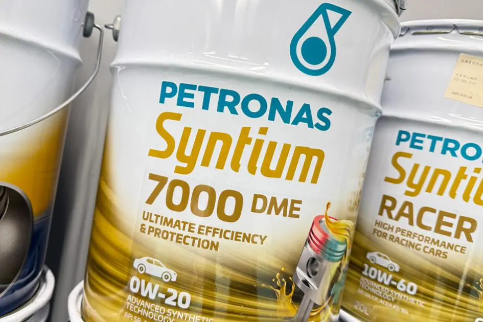 PETRONAS・SYNTIUM】モータースポーツで鍛え上げられたBMWに最適な