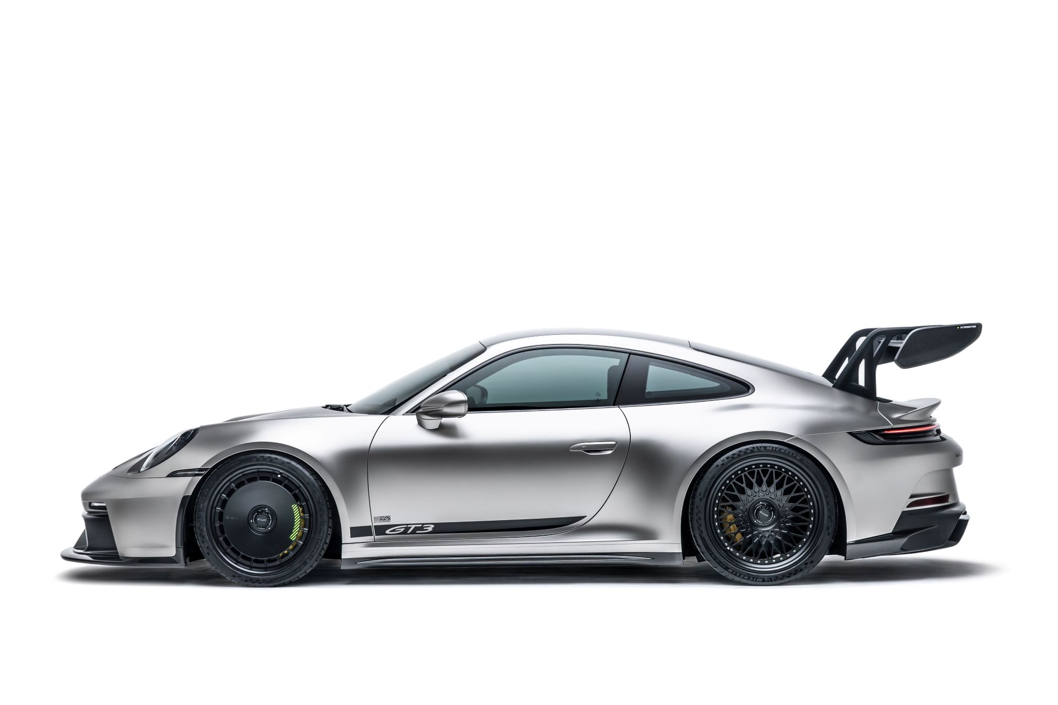 PORSCHE 992 GT3 【adro】 | Studie[スタディ]