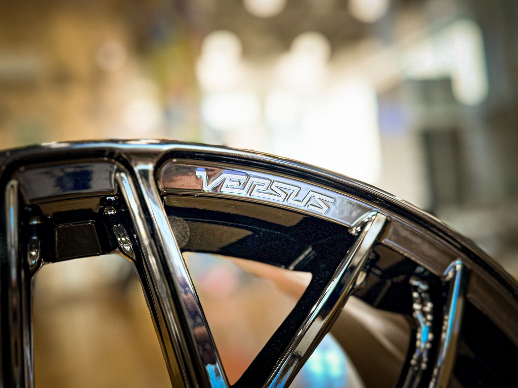 Versus VV25MX 16x6 / +5 ET / 5x139.7 BP - Jet Black
