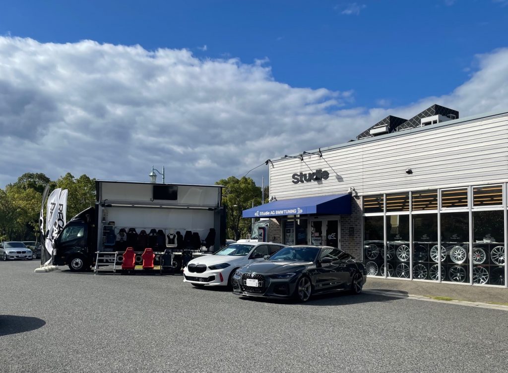 BMW F31 320iへM PERFORMANCEパーツを装着です!