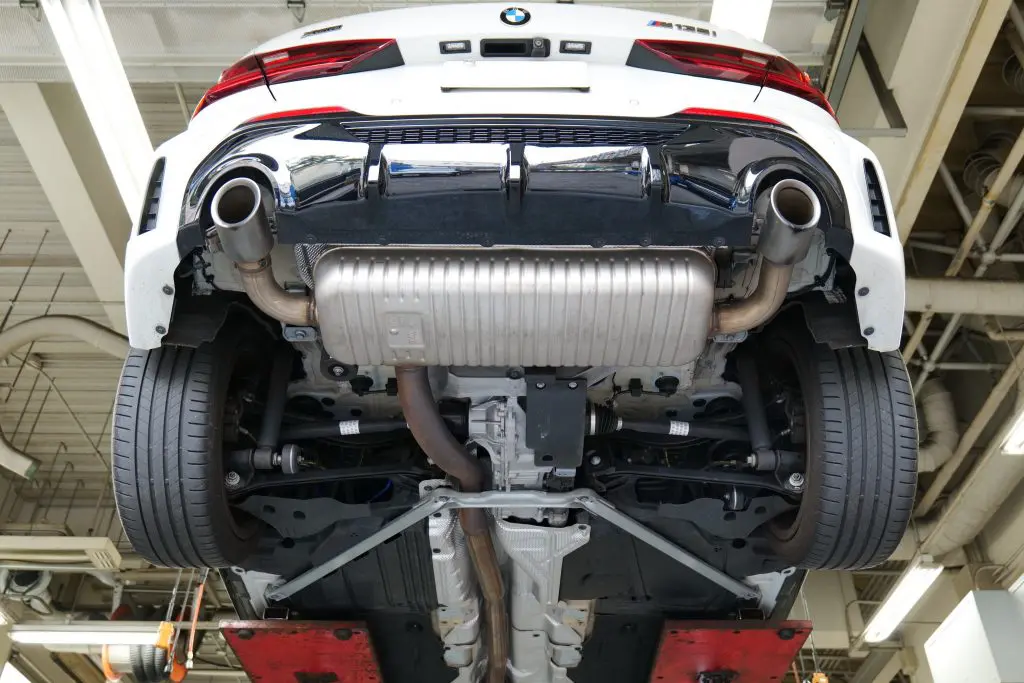 BMW F40 M135iのB48エンジンを耳でも味わうREMUSマフラー