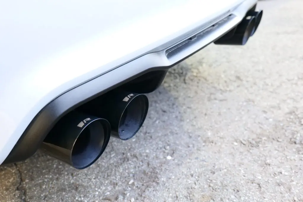 BMW 5シリーズ 社外マフラー【REMUS】 楽天市場】BMW 5 シリーズ (F10) 型式:DBA-XG20｜レムス マフラー