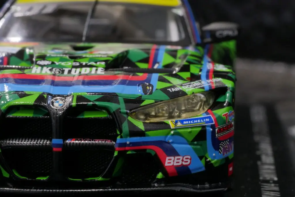 BMW WONDERLAND】30th記念ピンズ、昨年モデルのM4GT3ミニカー