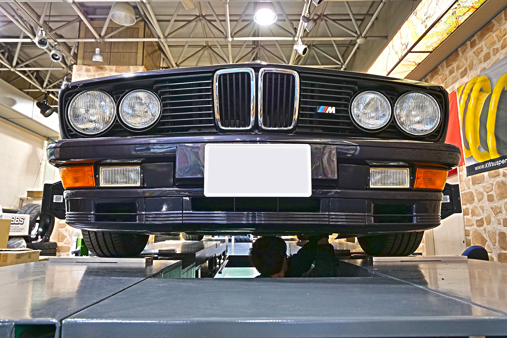 Studie Classicにふさわしい往年の名車。E28 5シリーズもリフレッシュ 