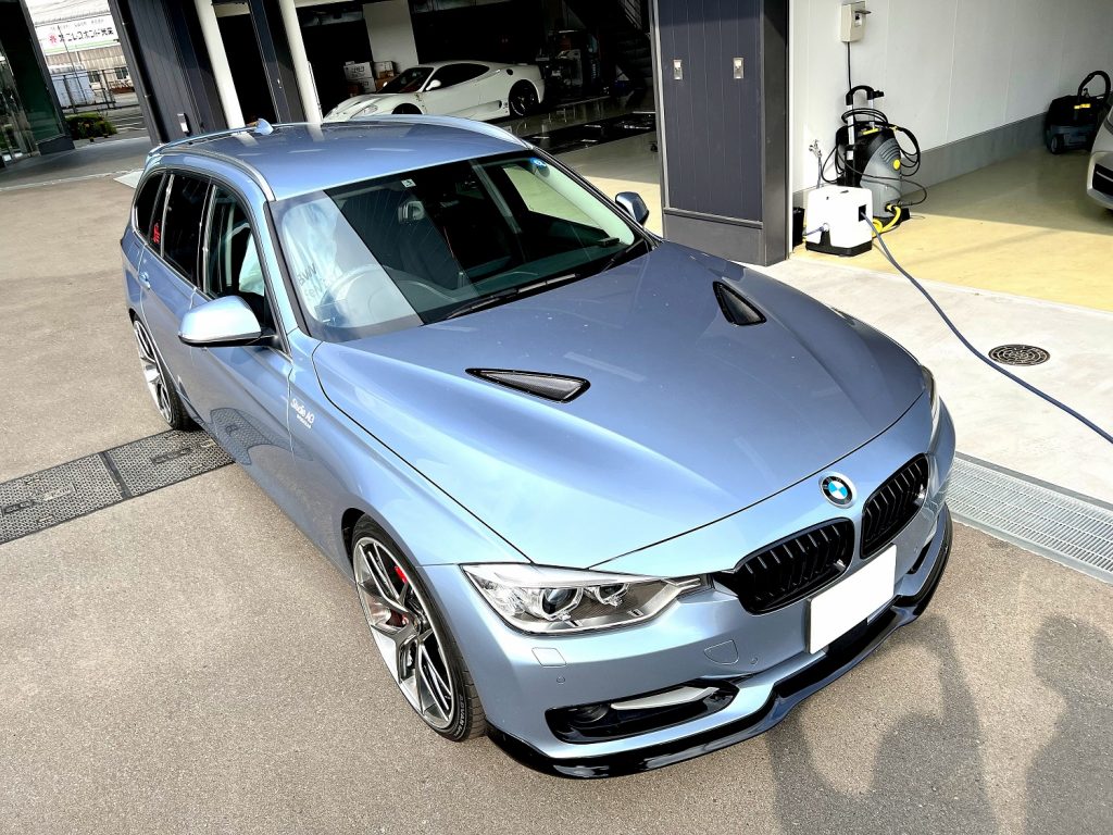 九州のBMW専門店スタディ福岡。BMW加工してのカスタムならスタディにお任せ下さい。AC_SCHNITZERボンネットダクトをF31オーナー様に取付です!