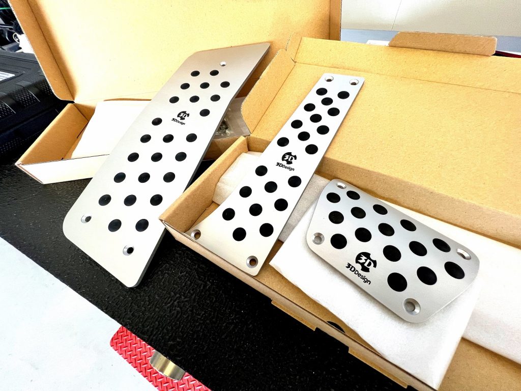 九州のBMW専門店スタディ福岡。1周年感謝祭開催中です!今週末は3DDesignさんとイベントととなります(^^)