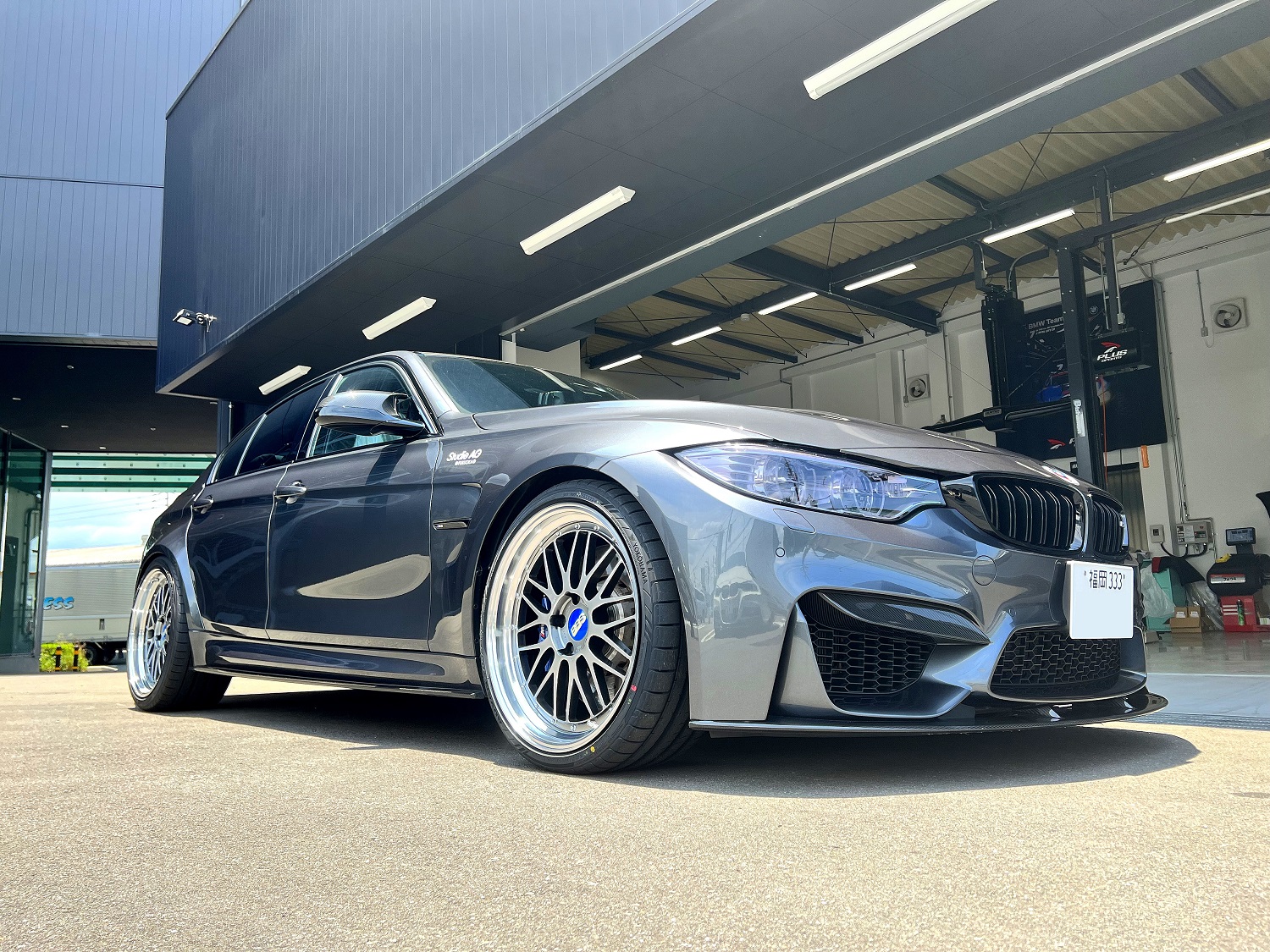 studie_ag_fukuoka_bmw_Mseries_