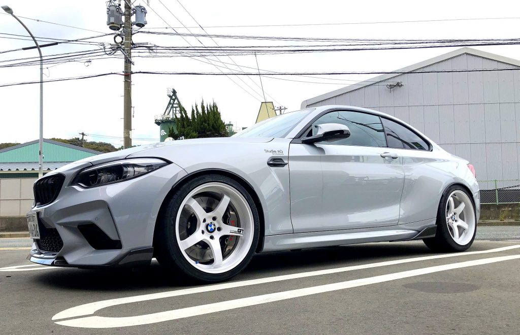 BMW専門店スタディ。福岡店にてF87M2CompetitionにBrembo_GT-Rキット、ADVAN-GT19inchセットアップ!