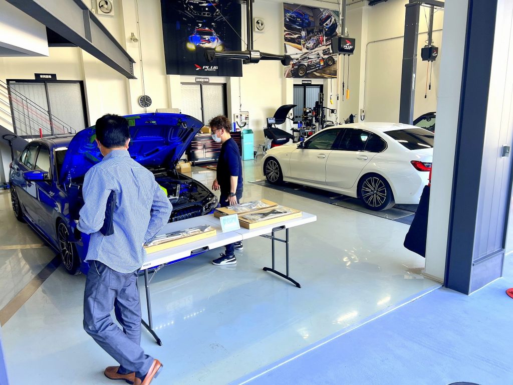 九州のBMW専門店スタディ福岡。BMWボディ補強パーツCPMイベント!