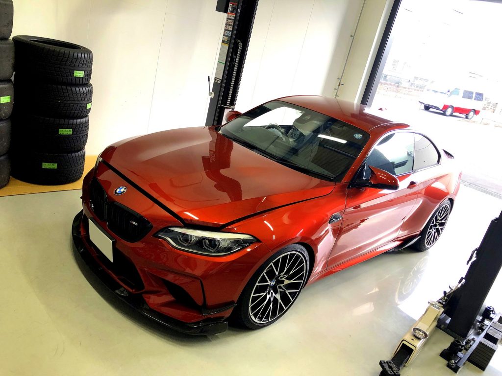 九州のBMW専門店スタディ福岡店。BMW人気のM2competition。いベンチュリーカーボンインテークシステム＆REMUSマフラーお取付です！