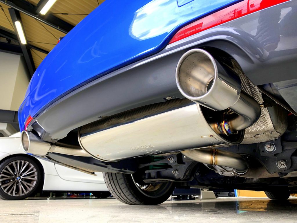 九州のBMW専門店スタディ福岡。1周年感謝祭開催中です!今週末は3DDesignさんとイベントととなります(^^)