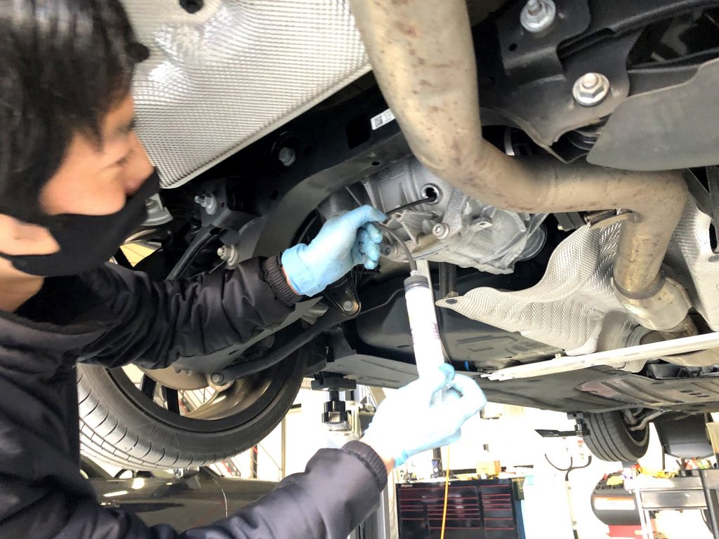 九州のBMW専門店スタディ福岡。ペトロナスオイル交換にレヴィテック充填で心地よ～いドライブ♪