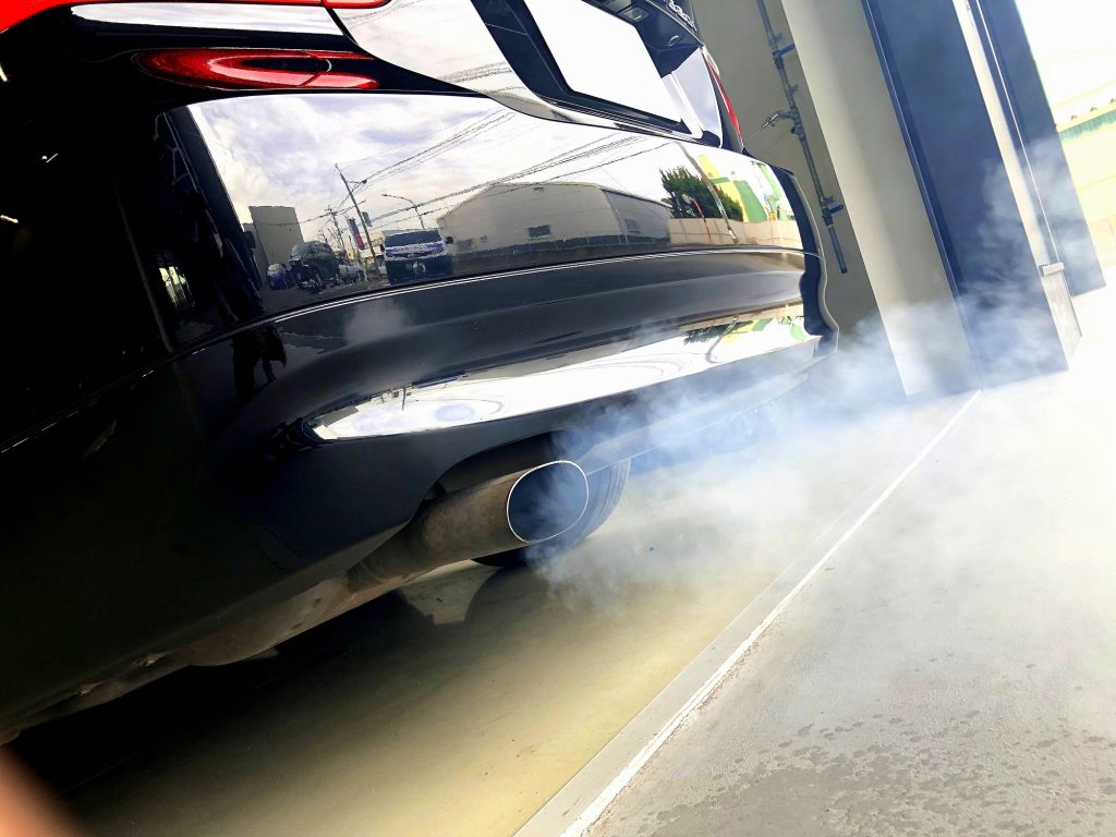 九州のBMW専門店スタディ福岡。ワコーズRECS施工ご予約受付中!吸気系・燃焼室のクリーング!