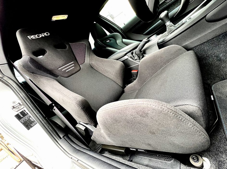 RECARO　セミバケットシート　SR-6