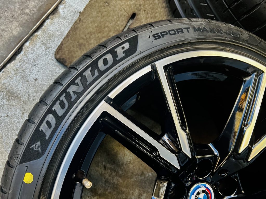 bmw_dunlpotire_bmw_studie_ag
