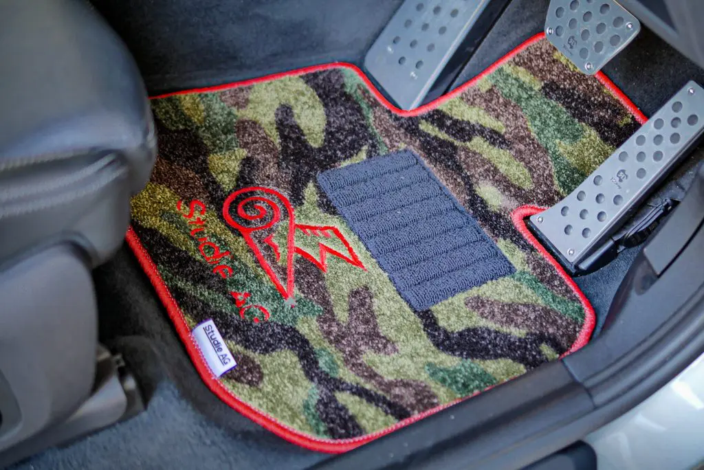 studieag-floormat-kamofura-1-