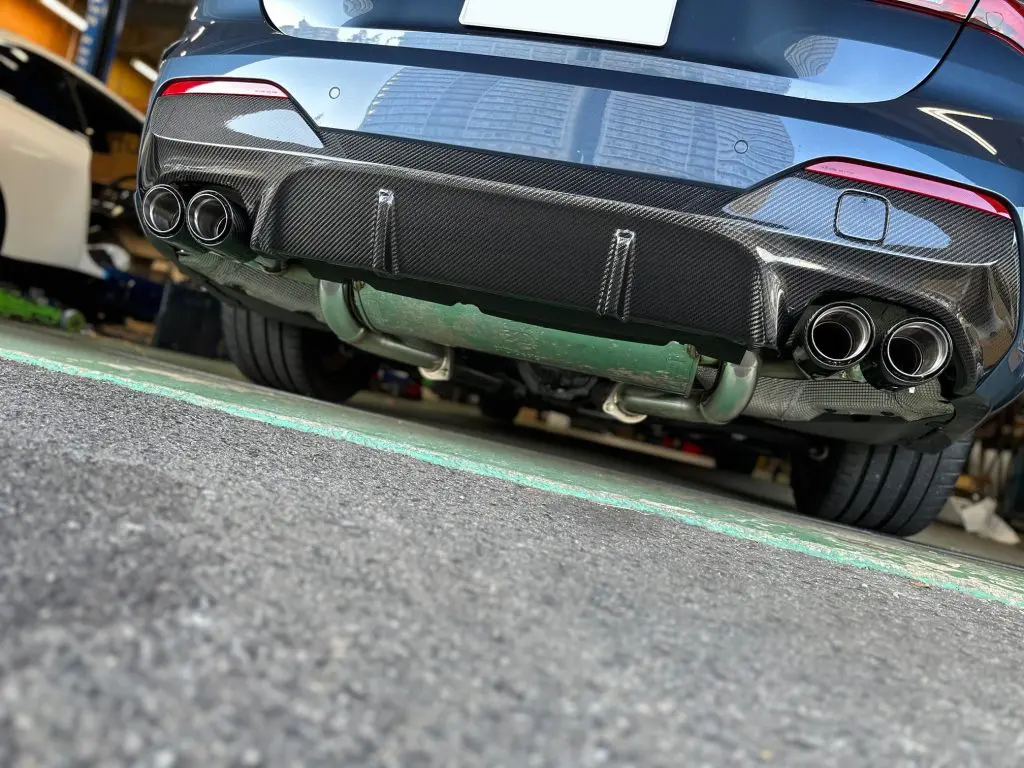 ステンレス製4本排気管、 車用クワッドエキゾーストチップ BMW ステンレス製4本排気管、 車用クワッドエキゾーストチップ BMW