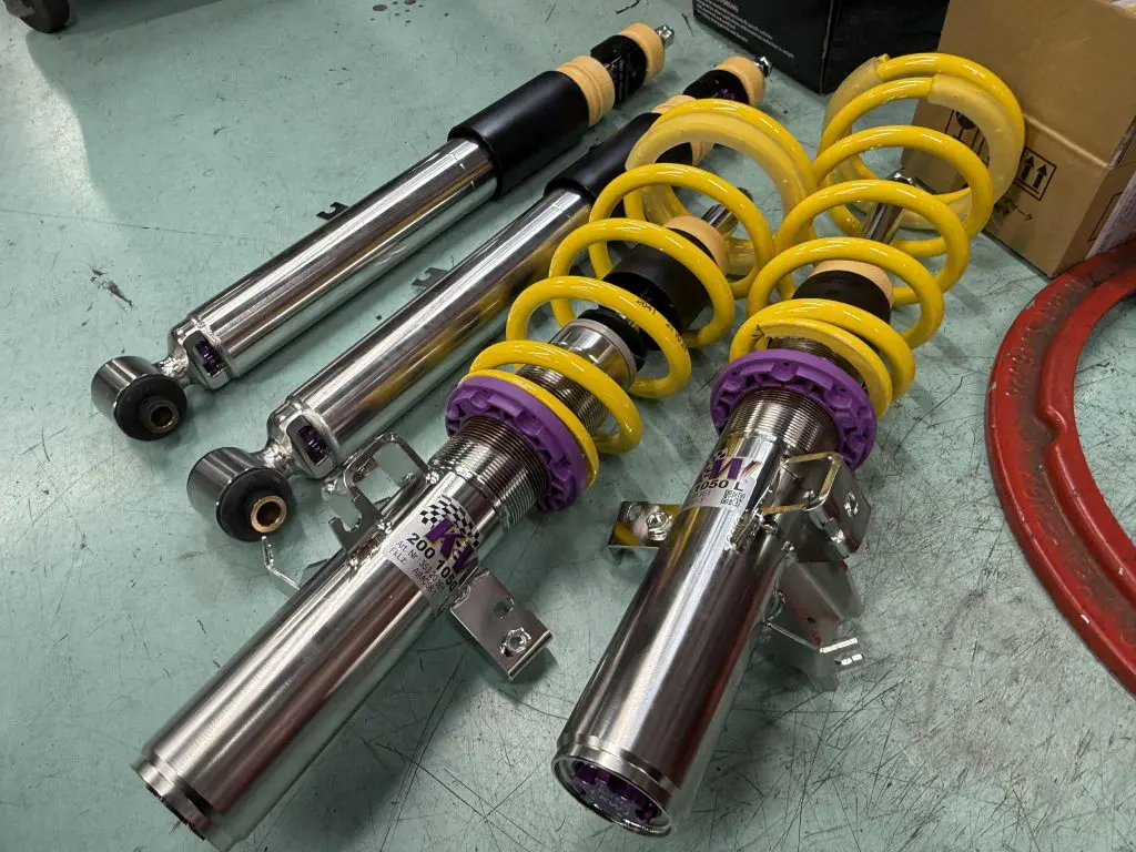 GRスープラRZ A90.91 KW車高調　BMW Z4 BMW G29 Z4と兄弟A91 GR Supra RZへKW V3サスペンションキットを