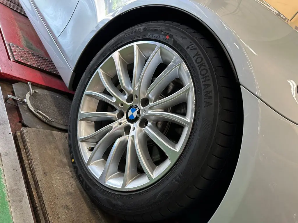 BMW 栄光の軌跡 ダイヤモンド社 BMW 栄光の軌跡 - ノースブックセンター