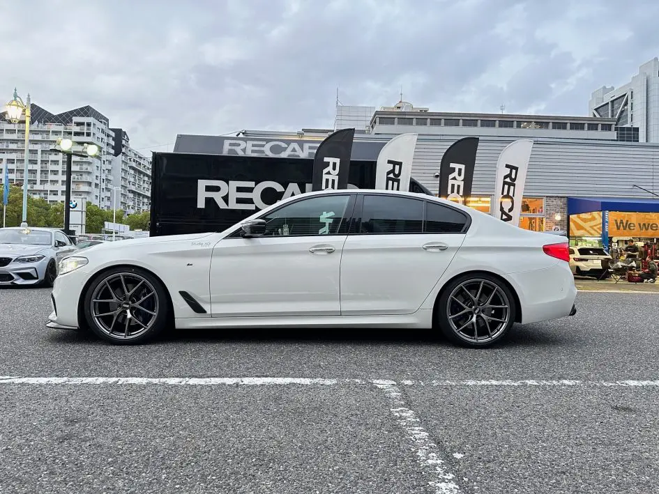 神戸店 Nさん】ジェントルな仕上がりのG30 530iをご紹介！ | Studie