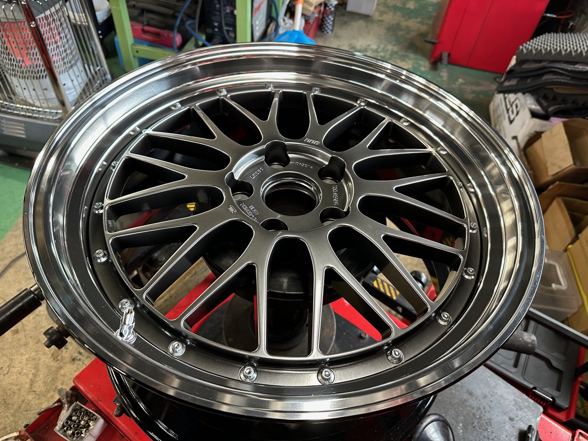 BBS（深リム） BMWに使用していました。