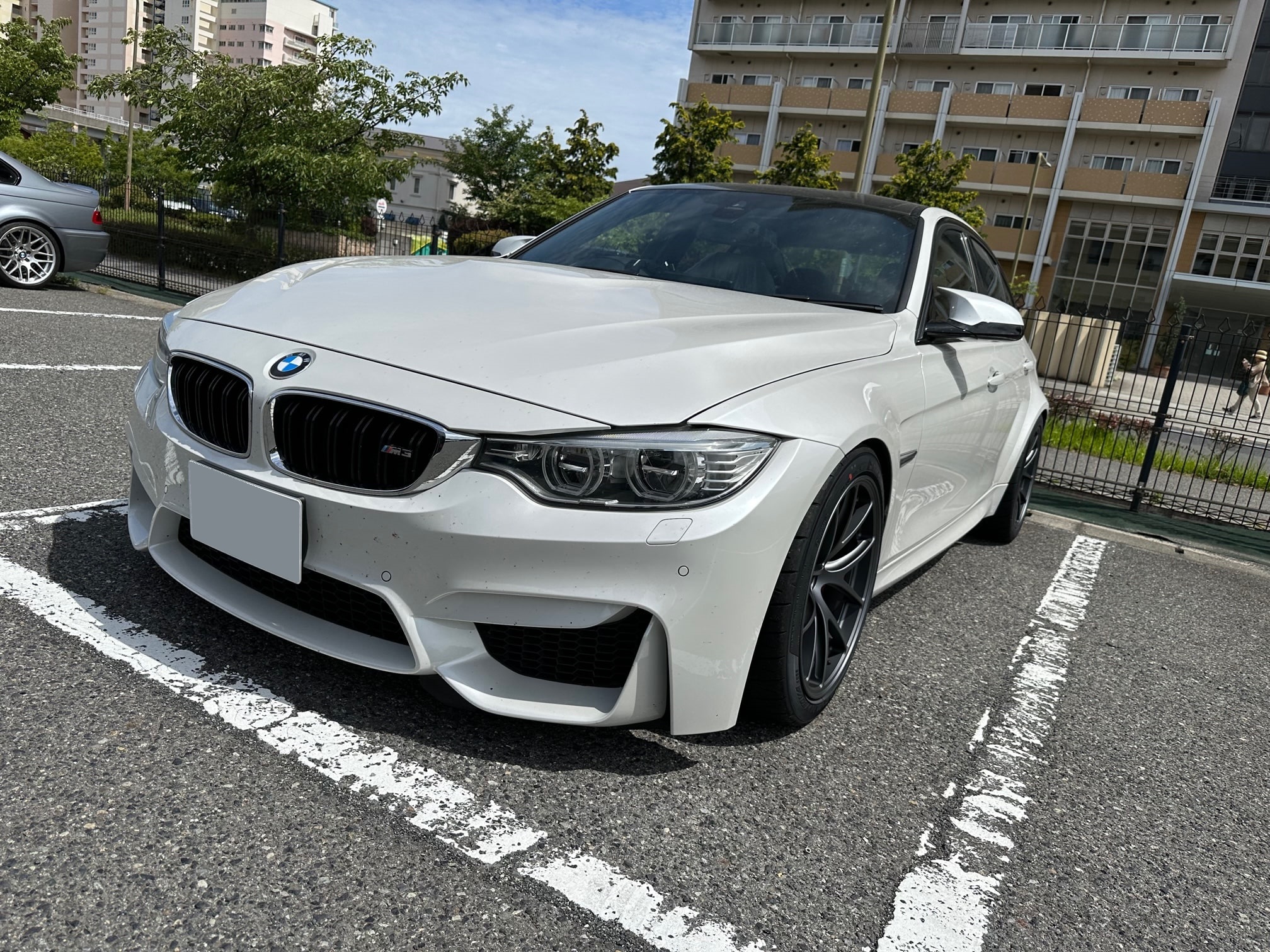BBS RI-AホイールをADVAN NEOVAのGoodコンビネーションでBMW F80 M3へ