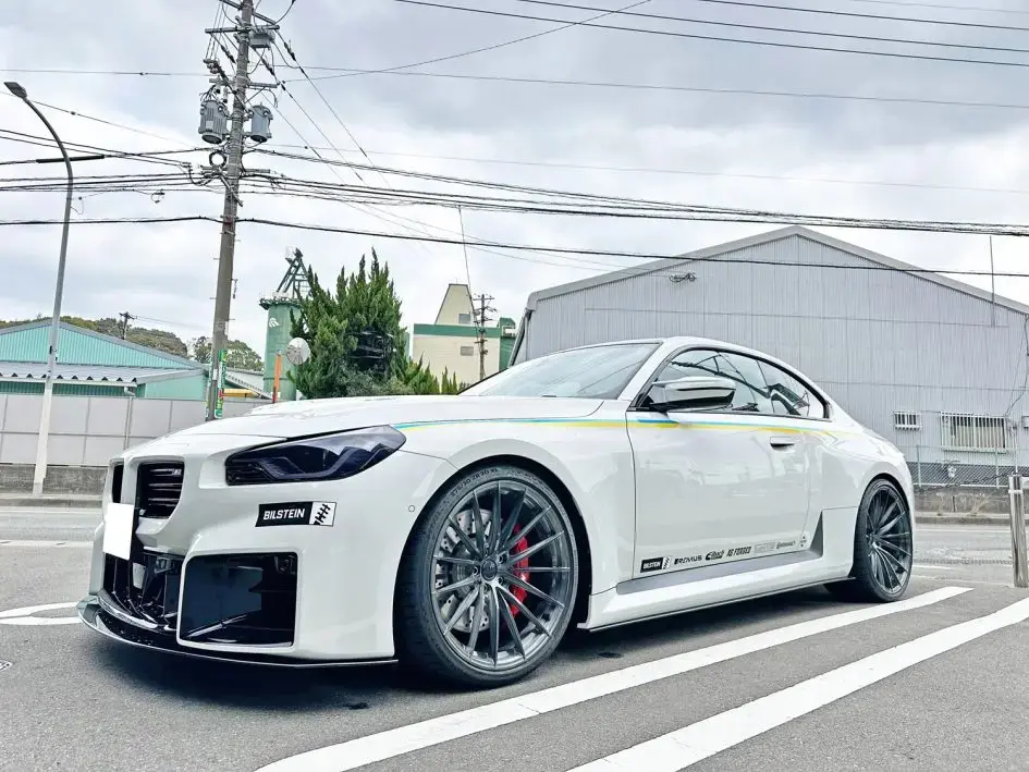 studieag_bmw_bilstein_abeshoka